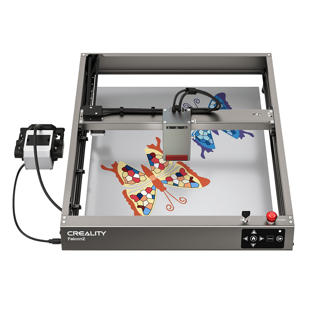 Creality Falcon2 40W Lasergravierer – Farbschnitt eines Schmetterlingsmusters auf Metallplatte.